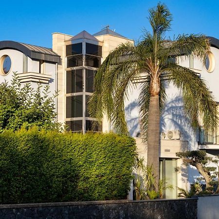 Zaffiro Lavico Rooms Etna Nature Sea Acireale Exterior photo