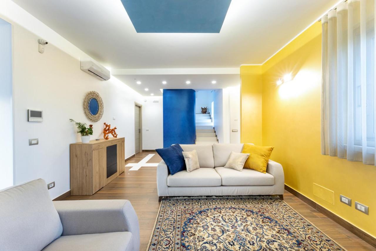 Zaffiro Lavico Rooms Etna Nature Sea Acireale Exterior photo