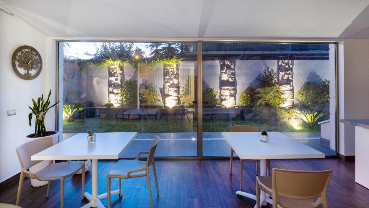 Zaffiro Lavico Rooms Etna Nature Sea Acireale Exterior photo
