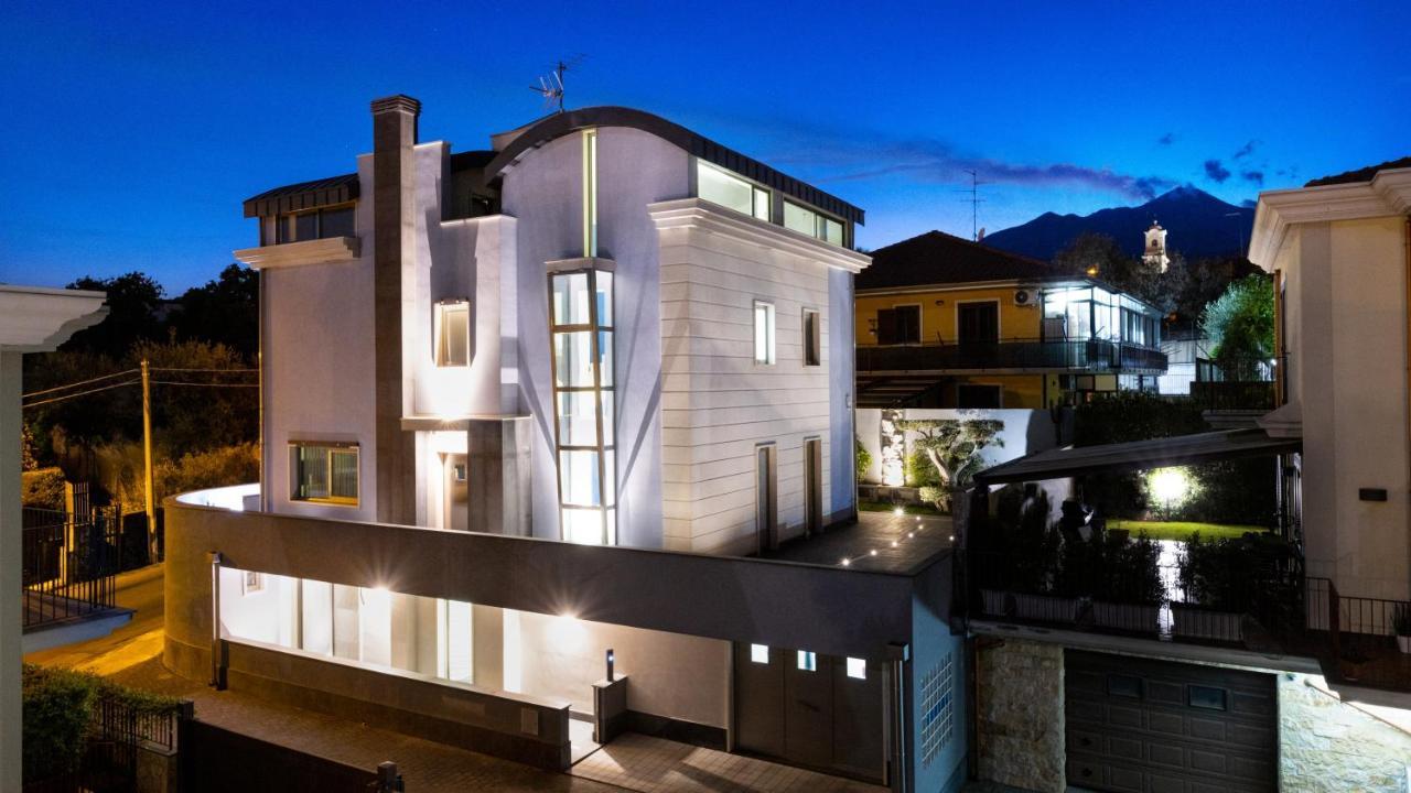 Zaffiro Lavico Rooms Etna Nature Sea Acireale Exterior photo